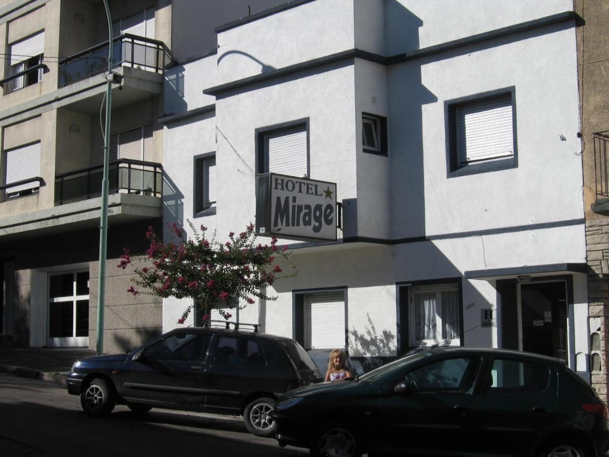 Familiar Hotel